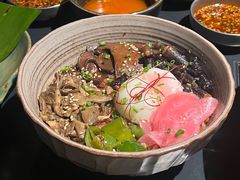 -Ameigo梅果·云贵川bistro(长宁来福士店)