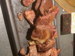 -铭牛烧肉·和牛海鲜自助(高新月牙湖店)