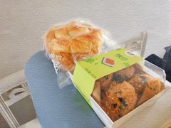 肉松小贝-金元朗(航空新城店)