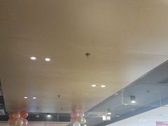 -海底捞火锅(宝龙广场夜宵主题店)