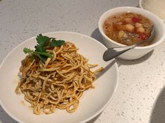 -江渔儿酸菜鱼(映月湖环宇城店)