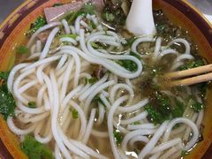 -花溪牛肉粉(八鸽岩店)