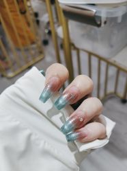 -瞧·享轻奢美甲美睫
