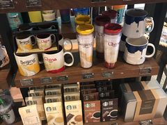 -星巴克臻选(北京太阳宫凯德店)