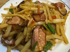 -牛八宝桂林米粉(八里庄店)
