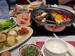 -一绪に寿喜烧(虹悦城店)