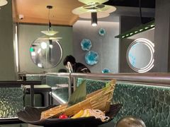 -湊湊火锅·茶憩(杭州湖滨银泰in77店)