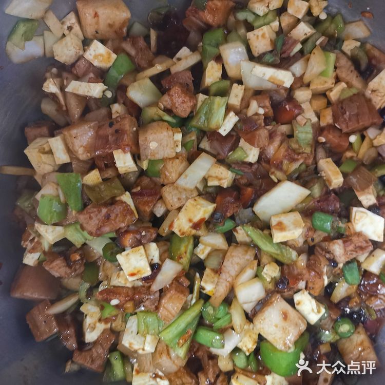 自制香喷喷的五花肉包子