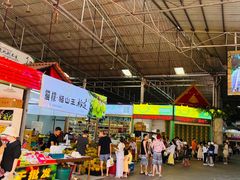 -曼阁市场水果批发市场