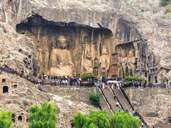 -龙门石窟