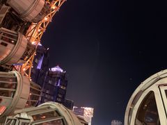 -影汇之星8字形摩天轮