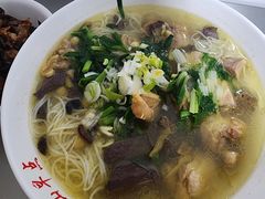 -文山荷鲜居(翠湖店)