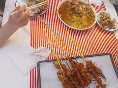 -金陵大勇烧烤·小龙虾·海鲜大咖(竹山路店)