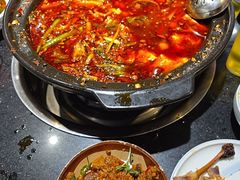 -小饕荟雅安贡椒鱼鲜馆(广福桥店)