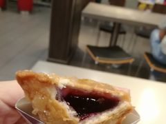 魔力芝士蓝莓派特惠-麦当劳(花城大道华穗路店)