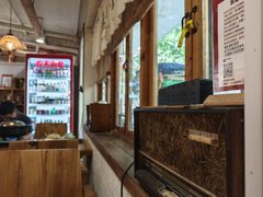 -猫爷的腔调·黔小馆(交大医学住宅区店)
