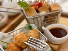 -江燕路万科里