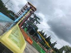 -热带风暴水上乐园(新镇路)