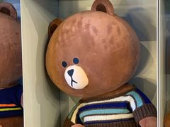 -LINE FRIENDS Garosu-gil Flagship Store
