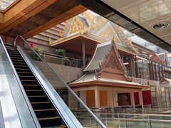 -彩云天云南餐厅