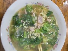 青菜肉片面-小狗面馆(复兴店)