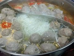 -粤潮牛肉火锅店(江南大道店)