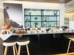 -宁波宝信宝马4S店(江北日湖店)