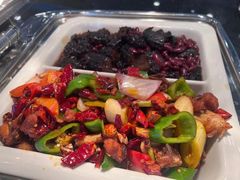 -迈豪国际酒店-百老汇旋转西餐厅