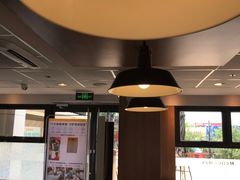 -麦当劳(电白服务区店)