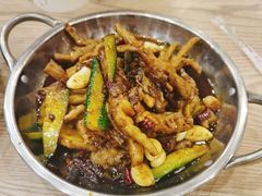 干锅姜辣凤爪-江城燕子大排档(江汉路步行街店)
