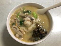 -明呈黄鱼面馆(斜土路店)