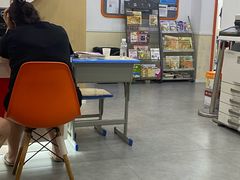 -昂立青少儿成长中心(宝山万达校区)