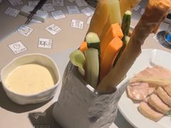 -穹六人间 people 6(岳阳路店)