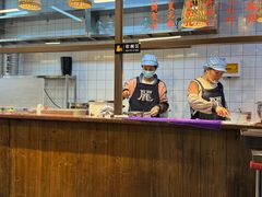 -丽丽三鲜螺蛳粉(田林路店)