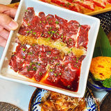 这家性价比超高的烧肉，值得排队来打卡就餐！