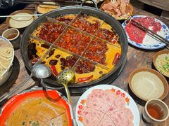 -周小明火锅(黑金冠社区店)