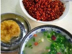 -肘子酥·天津菜·特色捞面(德云社店)