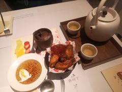 -春树下·树屋花房西餐厅(罍街AS1980店)