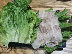 菜包肉-吴草鸡爪오초닭발韩食堂(融恒盈嘉中心店)