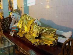 -ခြောက်ထပ်ကြီးရွှေသာလျောင်းဘုရားကြီး