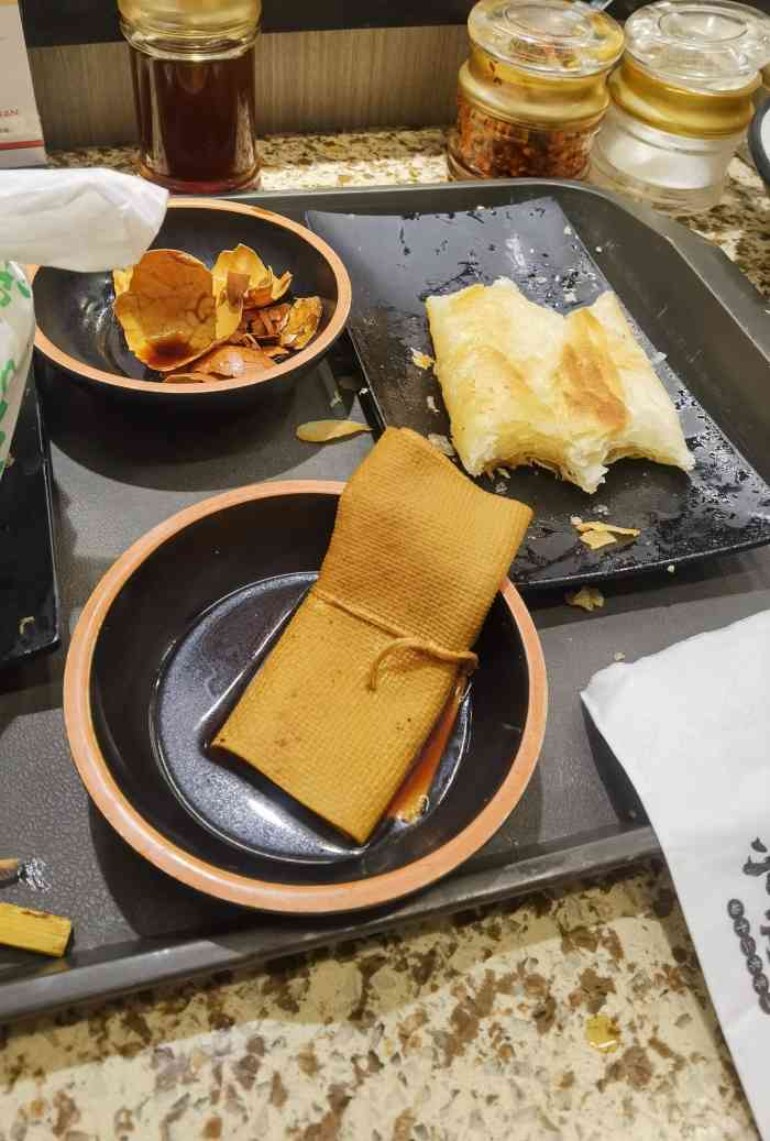 小倩倩馄饨(江西路店)-"这次点了馄饨与面,味道不错,汤底的味道好.