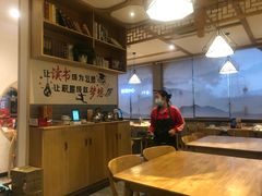 -兔行天下-鸿鹤鲜锅兔(中海国际店)