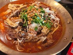 -张翻越·川渝冒菜·武汉黑鸭煲(城北万象城店)