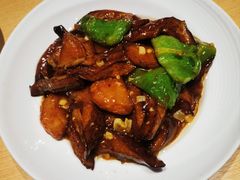 -关东小磨东北菜(上海长风大悦城店)
