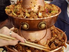 -炉小二铜锅牛蛙•川湘菜(三里屯店)