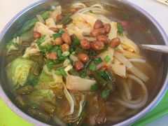 -卓雅桂林米粉