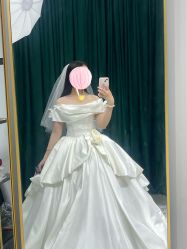 -NaNa婚纱礼服馆