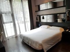 -扬州东关街文昌阁桔子水晶酒店