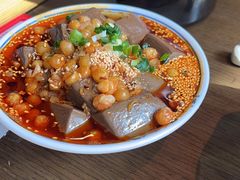 -肖四女乐山跷脚牛肉(南汇大学城生活广场店)