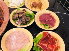 -巴隆门重庆老火锅(太湖路店)